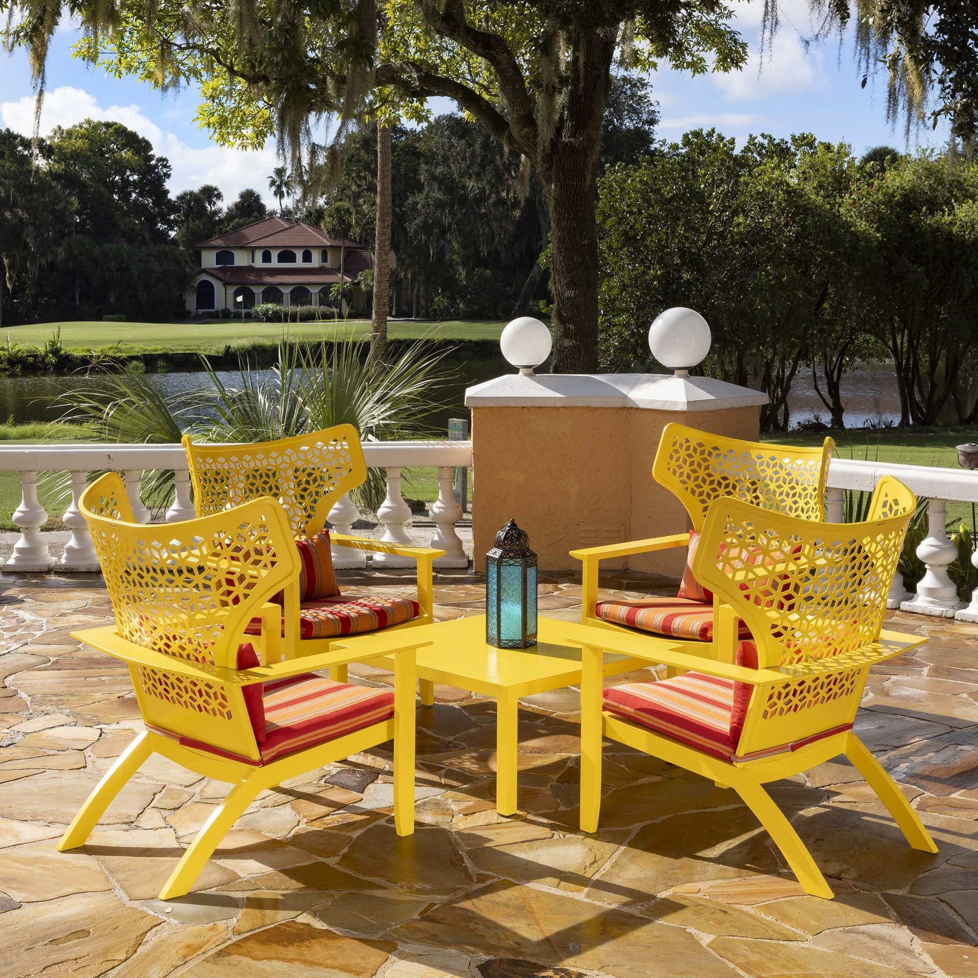 Chelsea_IMG_0195_Lifestyle_Front